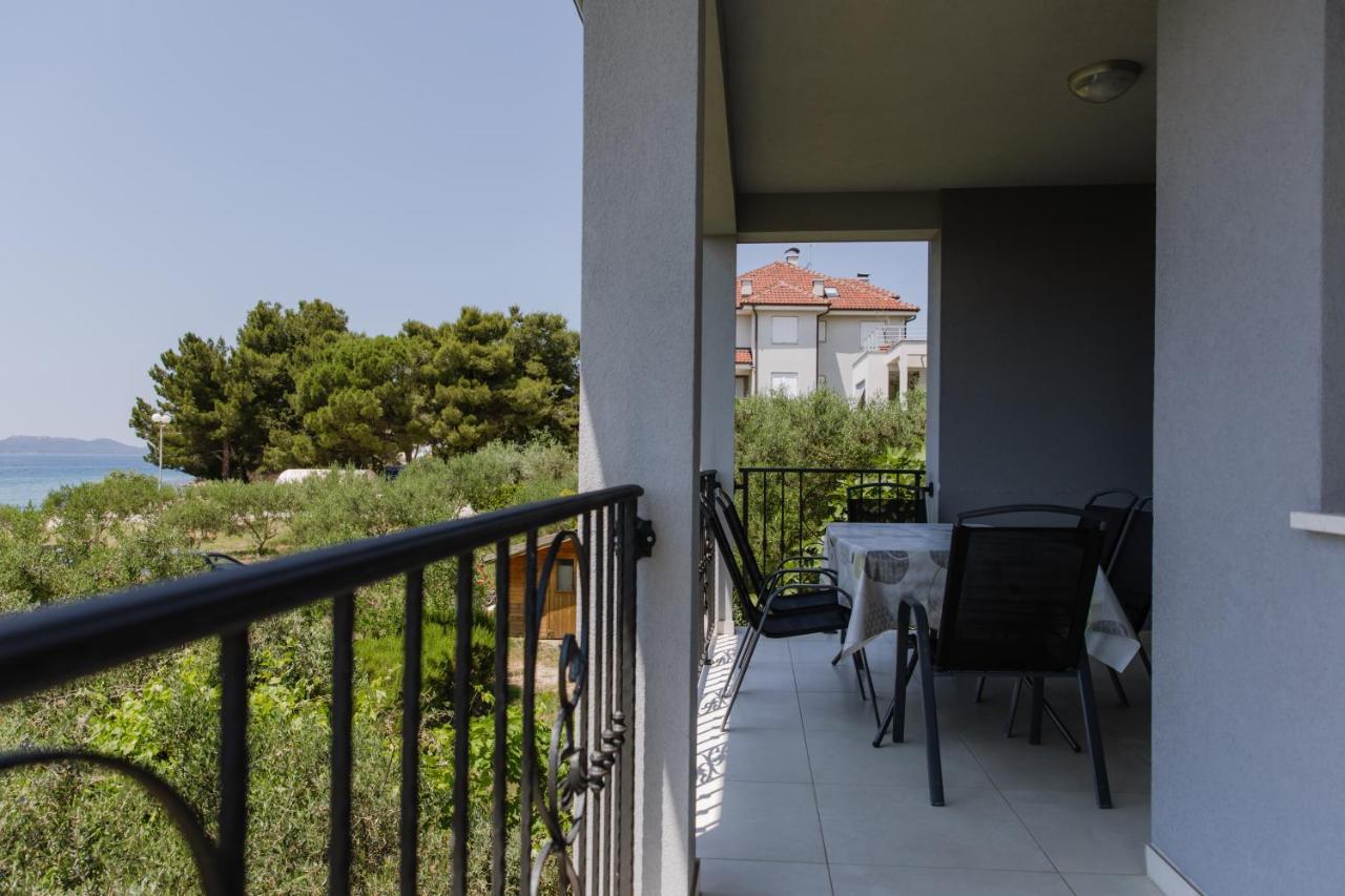 Grey House Zadar Apartment Exterior foto