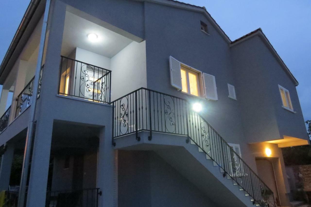 Grey House Zadar Apartment Exterior foto